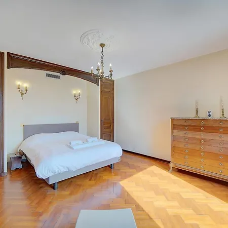 Villa Immogroom- 200m - Pool - Sea View - Parking - Independence *