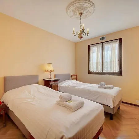 Immogroom- 200m - Pool - Sea View - Parking - Independence Villa *